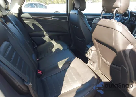 2013 Ford Fusion Se z USA, uszkodzony, nr VIN 3FA6P0H92DR337029